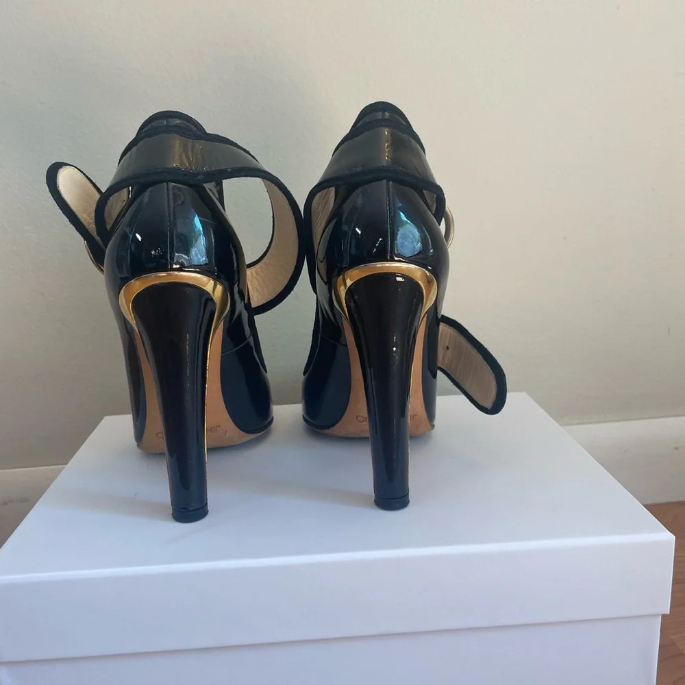 Jimmy Choo black and gold high heels with ankle strap - Picture 7 of 10